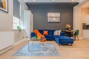 Spacious One Bedroom Flat Next to Brighton Beach & Pavillian