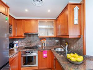 Apartment La Fonollera by Interhome