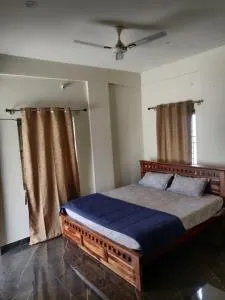 Castle Hebbal Room with Kitchen - Yesvantpur