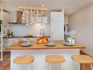 Apartment Residencial Cap Salou-2 by Interhome