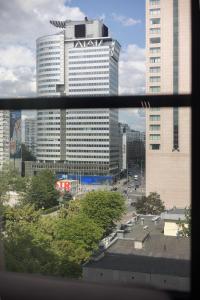 Grzybowska Deluxe Apartment #56 by BookingHost