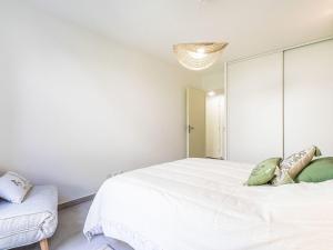 Appartements Apartment Le Clos des Restanques by Interhome : photos des chambres