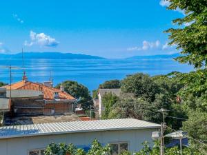 Apartment Kantrida-2 by Interhome