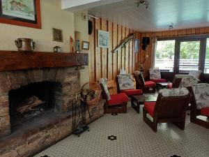 Hotels Hotel et centre de vacances Le Choucas : photos des chambres