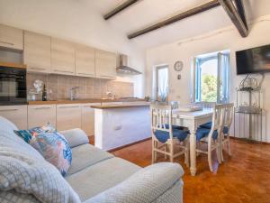 Holiday Home Capriccioli A by Interhome img5