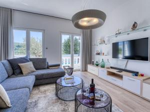 Holiday Home Happy Home Rab by Interhome