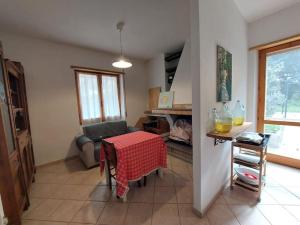 Casa Immersa nella Campagna