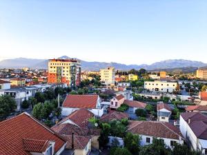 Shkoder Central Apartment near Cathedral and City Center
