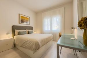 Barcelona Aura Apartments