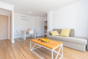 Apartamentos Massanet