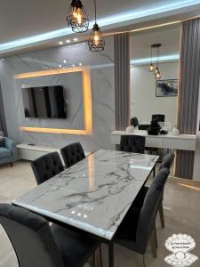 New Luxury 2 BD Marina Hawana Suite Sea View, Salalah