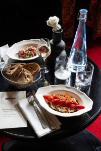 Hotels Hotel Le Relais Saint-Germain : photos des chambres