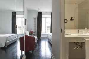 Large Double Room room in Xenia Guest House