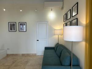 Prestigious Pied a Terre Wignacourt with views