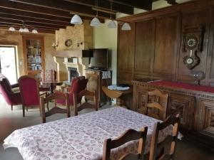 Maisons de vacances Authentique ferme perigourdine, a 5km au sud de Sarlat, 1km de la riviere : photos des chambres