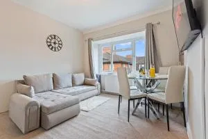 Wembley stadium 2 Bed Aprt - Wealdstone