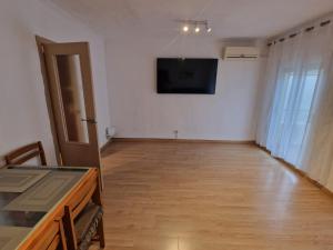 Calle de Dona Dolsa n6, 2Dcha