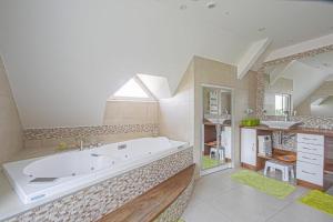 Villas La Villa Boutrois : photos des chambres