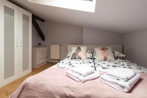 Skys the limit! Spacey loft