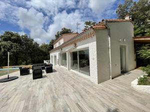 Villas Villa ILO - devant la plage des Nonnes : photos des chambres