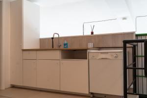 Short-Term Stay Comfort & Family Rooms, Hafnarfjörður