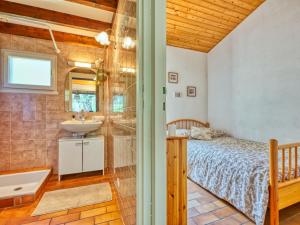 Maisons de vacances Holiday Home Marina de Talaris by Interhome : photos des chambres