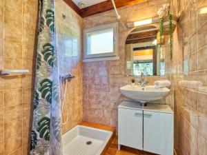 Maisons de vacances Holiday Home Marina de Talaris by Interhome : photos des chambres