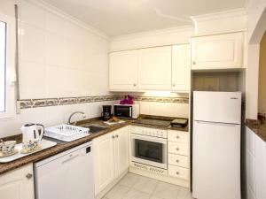 Apartment La Giralda F by Interhome