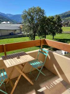 Studio aux pieds des montagnes