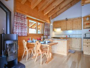 Apartment Rhodos B 301 by Interhome