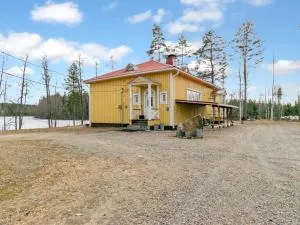 Holiday Home Kaislajärven huvila by Interhome - Risulahti