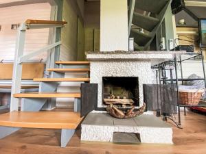 Holiday Home LoLa by Interhome