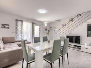 Holiday Home Villa Oli-A by Interhome