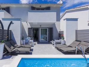 Holiday Home Villa Oli-A by Interhome