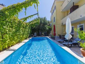 Apartment Gabi-3 by Interhome