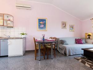 Apartment Bella Vista-3 by Interhome