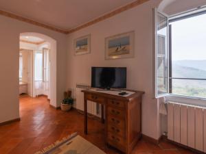 Apartment Lorenzo by Interhome