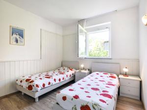 Apartment Casa Polla-1 by Interhome