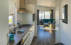 Awesome Home In Scherpenisse With Wifi