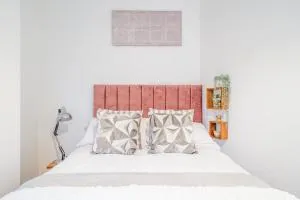 Fabulous New 1 Bedroom Ground Floor Flat - 希舍姆