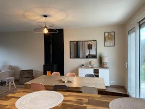 Maisons de vacances La maison d-a cote, gite en bord de Rance : photos des chambres