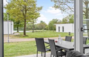 Lovely Home In Ringkøbing With Kitchen