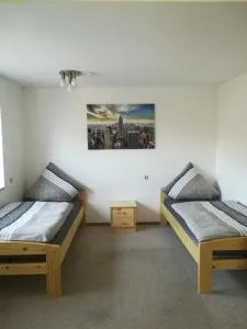 Wohnung-Haus für Arbeiter und Monteure bis 11 Personen Amberg - Hahnbach