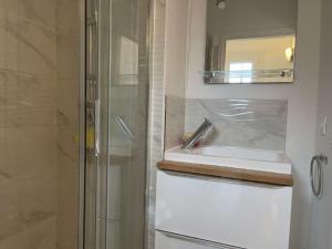 Studio Cabine 4 couchages PORT LEUCATE NATURISME PL080-TA21