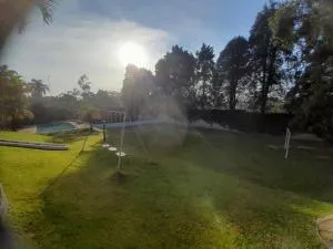 Sitio NickeBelinha px a est do vinho de São Roque - Bairro dos Ribeiro