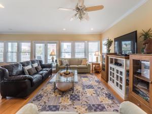 1 Pleasure Island - 4hvězdičkové hotely ve městě Kure Beach