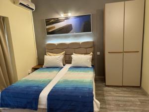 Family hotel Neptun - Lozenets