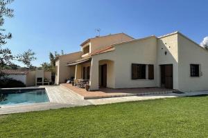 Villas Villa l-Olivier en Provence 5ch piscine jardin et clim : photos des chambres