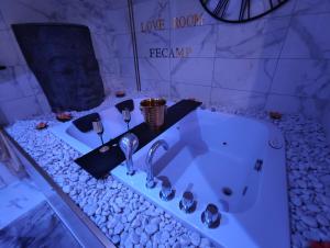 Jacuzzi Romantique 15 min Etretat 3