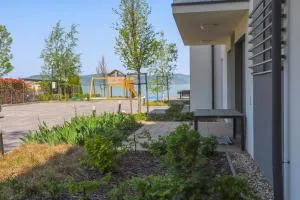 Platán Holiday Apartman with lakeview - Balatonboglár Vasútállomás